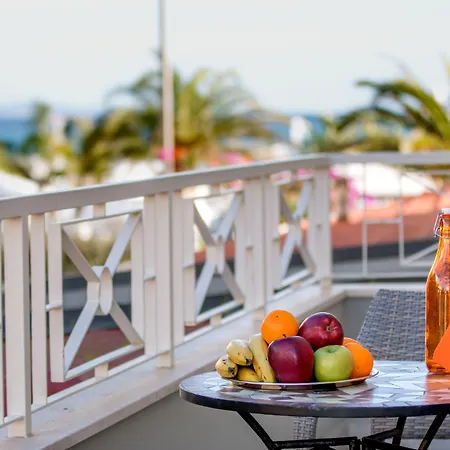 호텔 La Del Mare (adults Only)