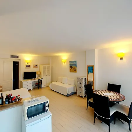 La Del Mare (adults Only) 3*