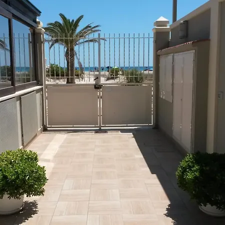 호텔 La Del Mare (adults Only) 3*
