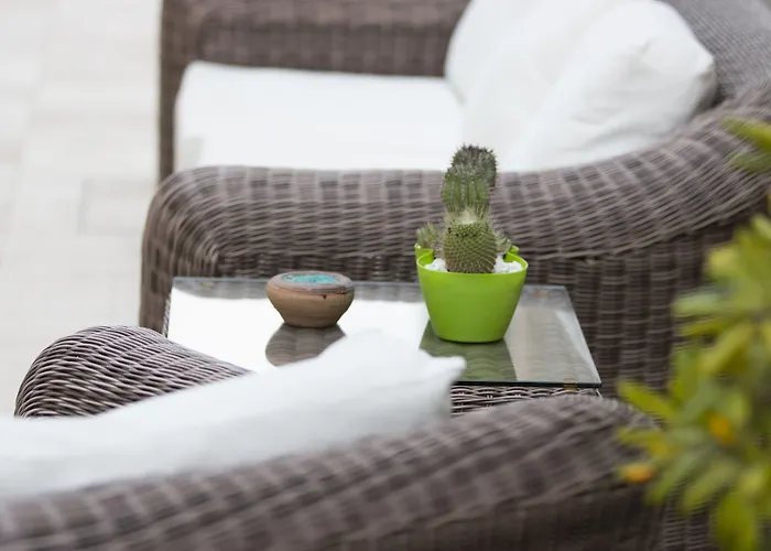 La Del Mare (adults Only)